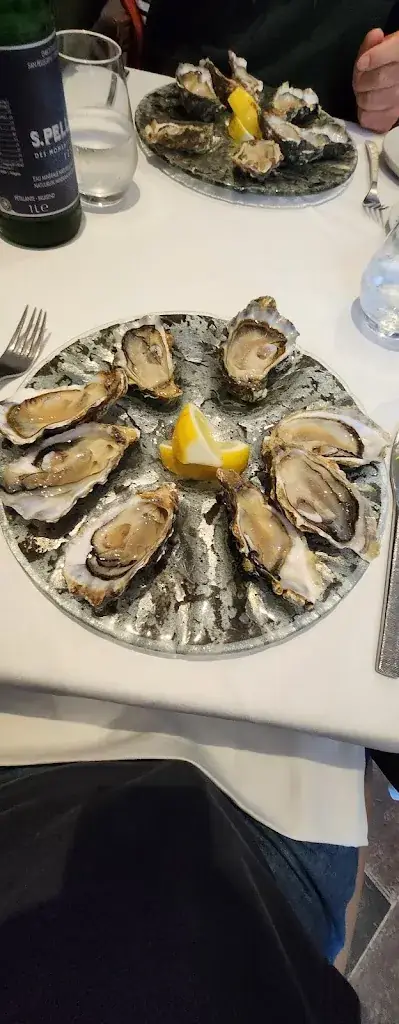 Vista Mo_Le Bouche à Oreille_Cabourg_recensione