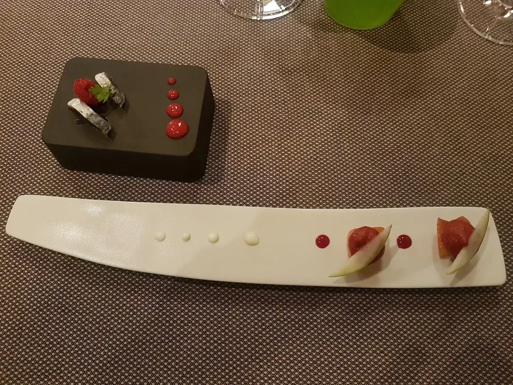 Felip C_Ivan Vautier_Caen_review