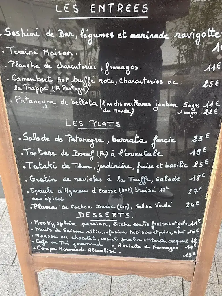 Menu_Mooky's_Caen_image_1