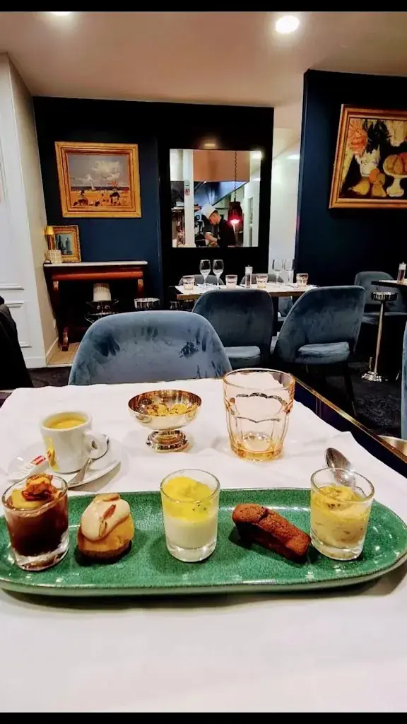 Monsieur Louis_Caen_slider_image_2