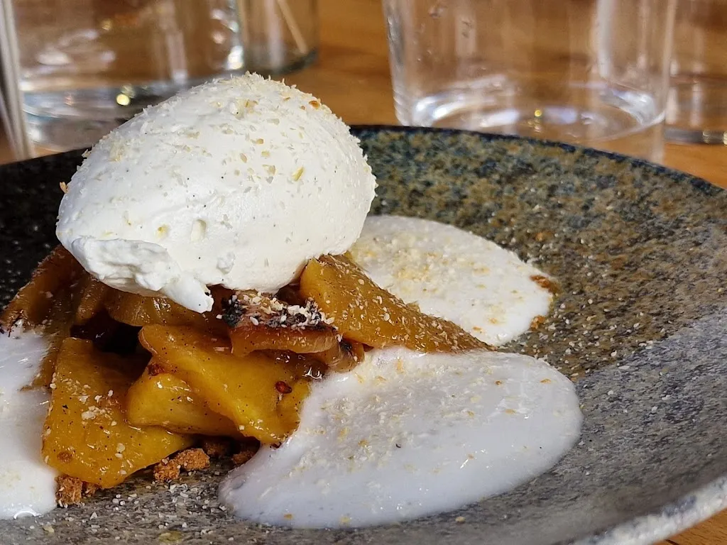 Nicolas Silberzahn_Amalia_Caen_review