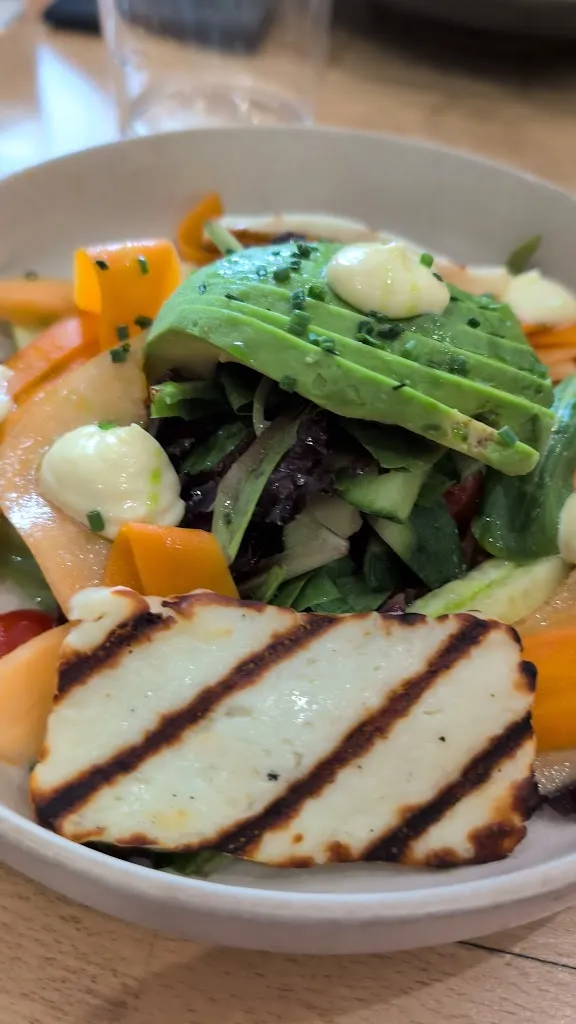 Corentin Hue_Amalia_Caen_review