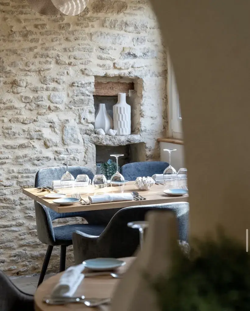 Roze_Mathieu_slider_image_2