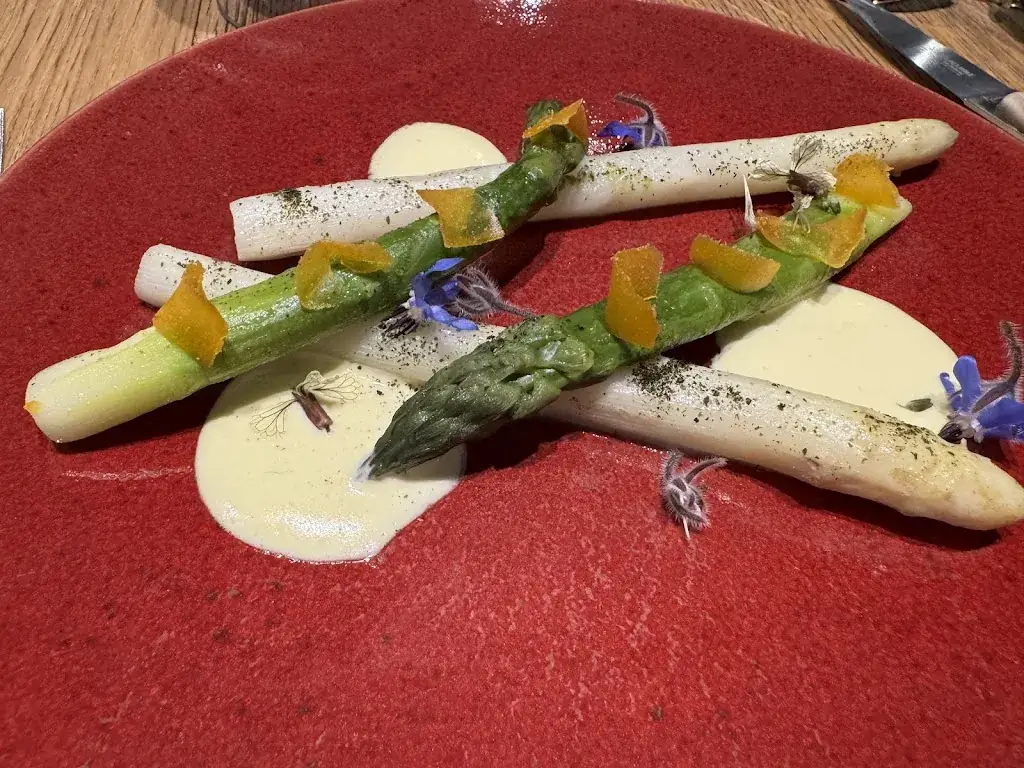 King Louie_AUGIA_Caen_review