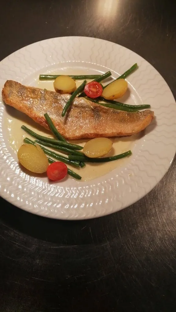 Menu_Le restaurant Le Bourgogne_Évian-les-Bains_image_8