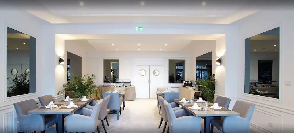 Le restaurant Le Bourgogne_Évian-les-Bains_slider_image_1