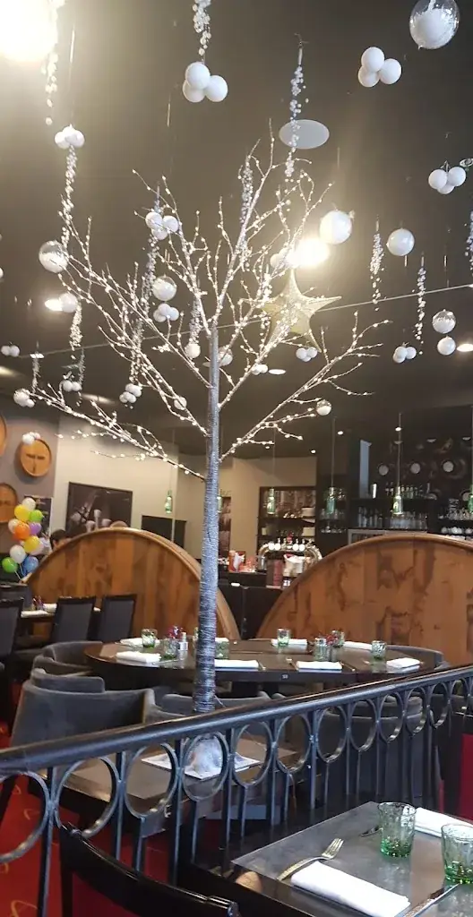 Sasha_Les Relais d’Alsace_Caen_recensione