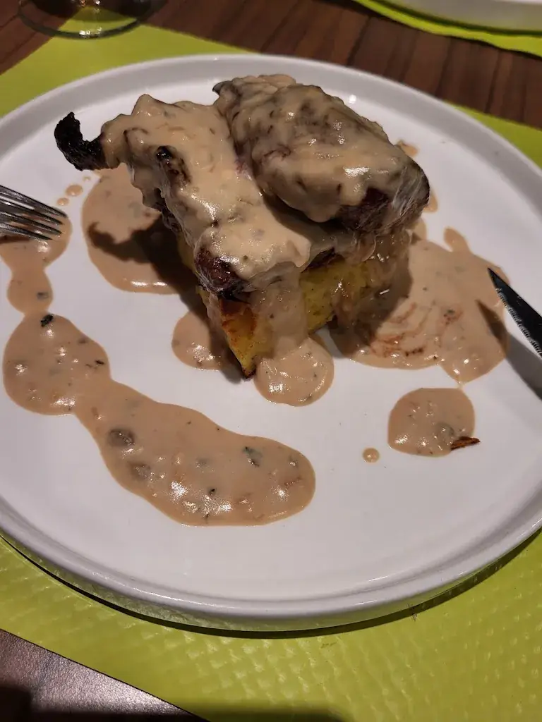 Mirna Hudoletnjak_Le Chef et sa Femme_Caen_review