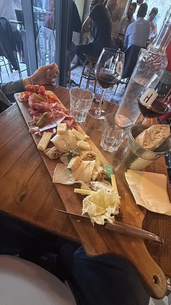 Lorenzo Amato_L'Hydropathe_Caen_review