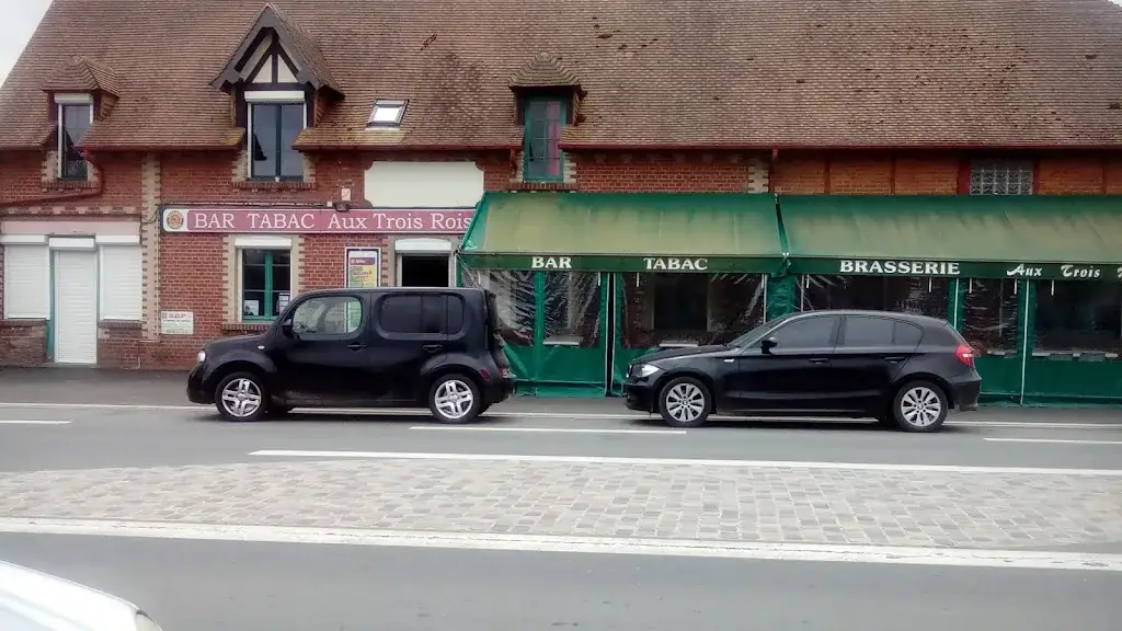 Les Trois Rois_Cambremer_slider_image_1