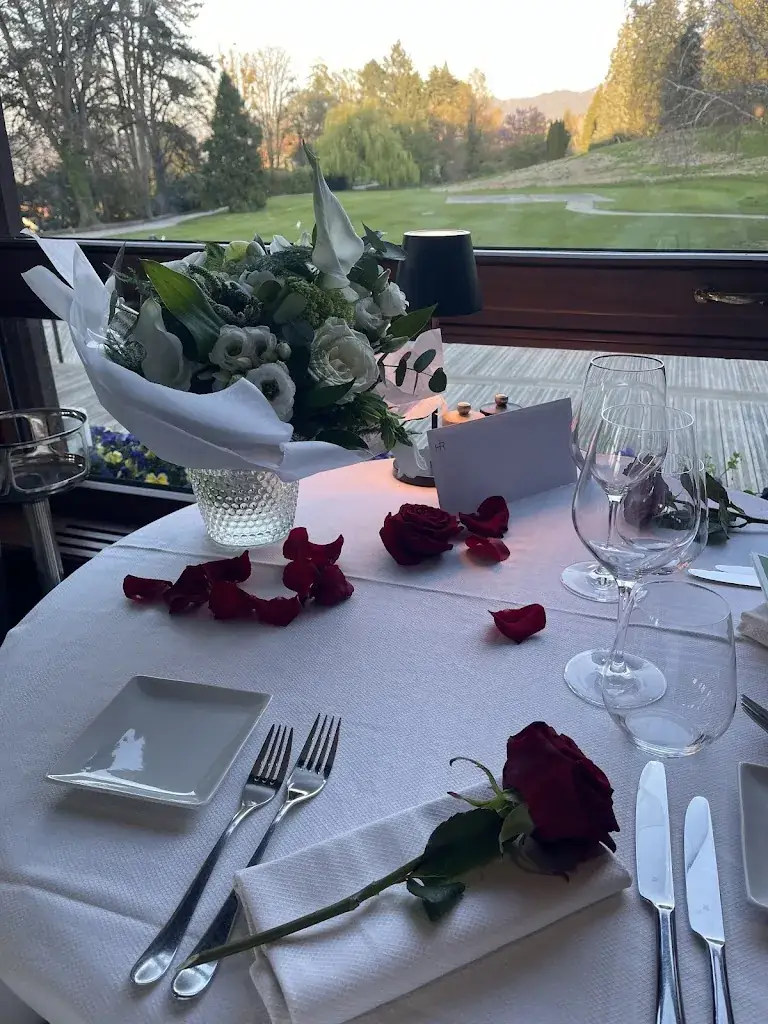 Nour_La Véranda - Hôtel Royal_Évian-les-Bains_review