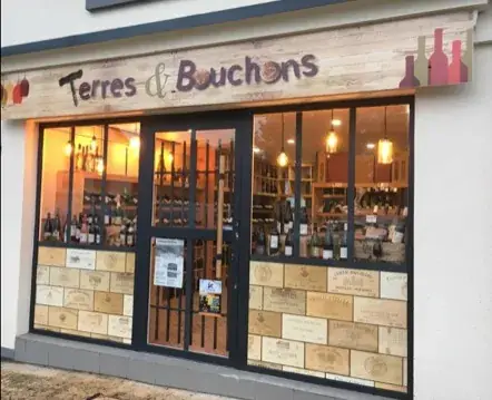 Terres & Bouchons restaurant in Cagny