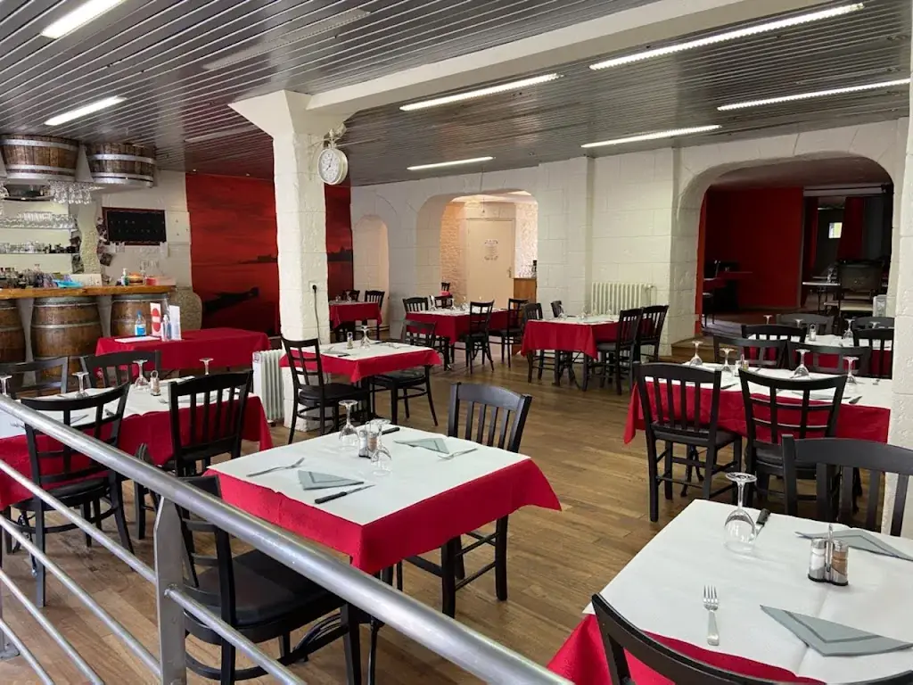 La Cascade restaurant in Cany-Barville