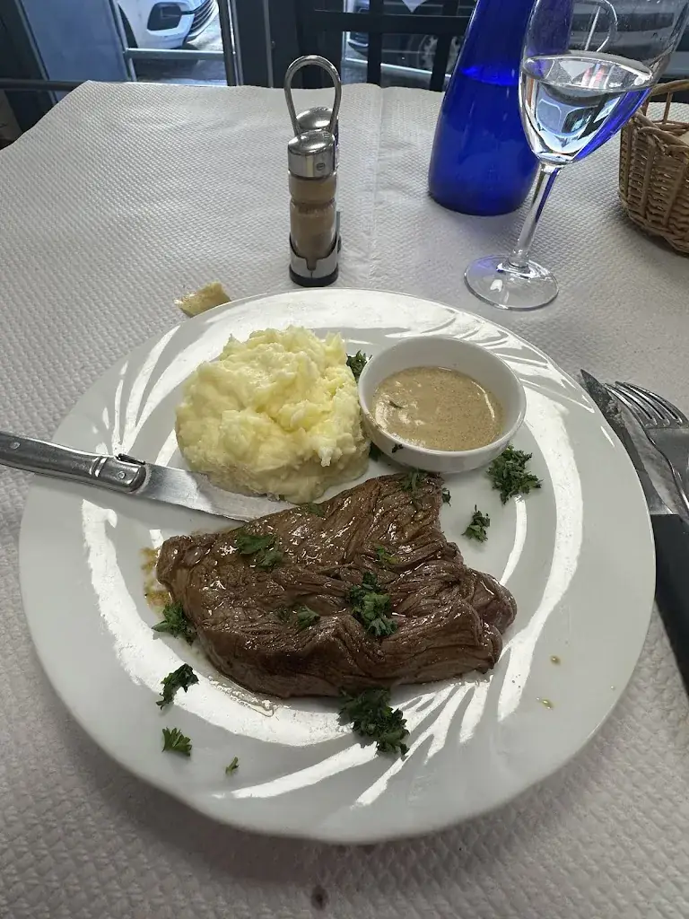 La Cascade_Cany-Barville_slider_image_3