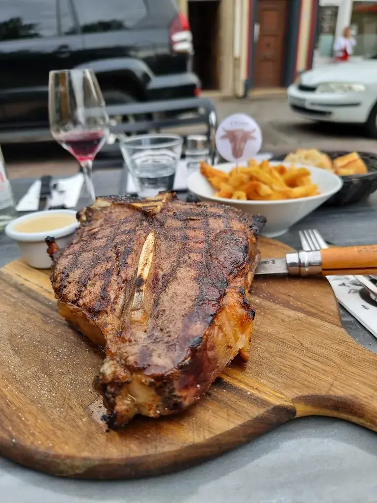 Le Clandestin_Rives-en-Seine_slider_image_2