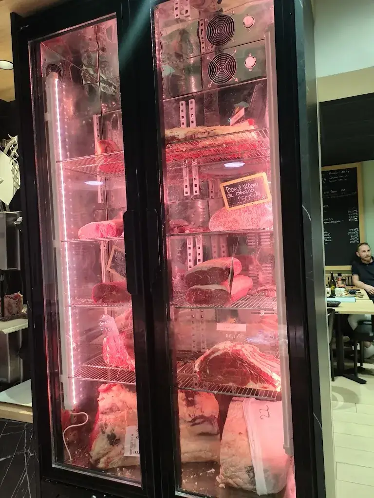 Le Clandestin_Rives-en-Seine_slider_image_3