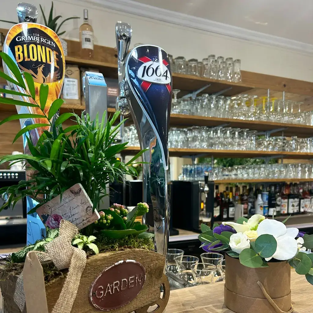 Mia stella restaurant in Rives-en-Seine