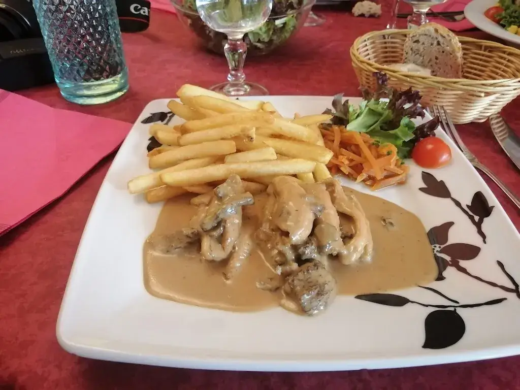 Restaurant Le Franco-Suisse_Évian-les-Bains_slider_image_3