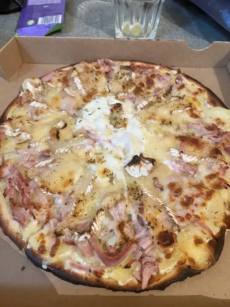 Peppers Pizzas_Rives-en-Seine_slider_image_2