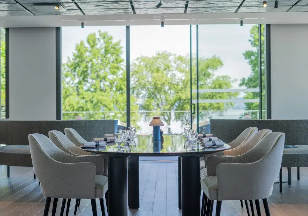 Terrasse du Baron restaurant in Évian-les-Bains