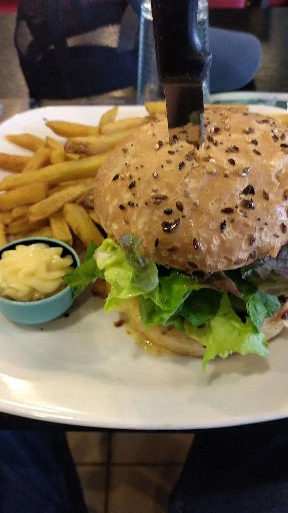 Erwan Chotard_Au Carreau des Halles_Rouen_review