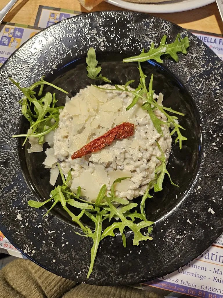 Zsófia Kujbus_BELLA CIAO CARENTAN_Carentan-les-Marais_recensione