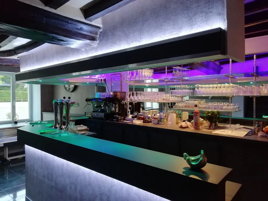 La Fourchette sans gêne restaurant in Carentan-les-Marais