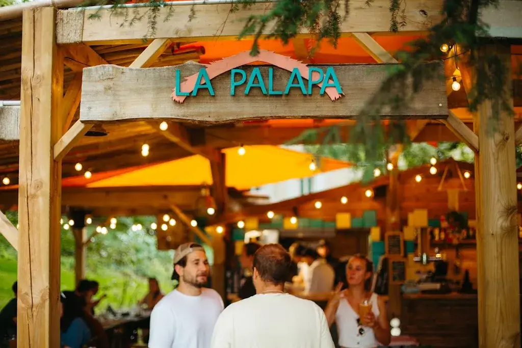 La Palapa - Paillote de sourire et de partage restaurant in Anneyron