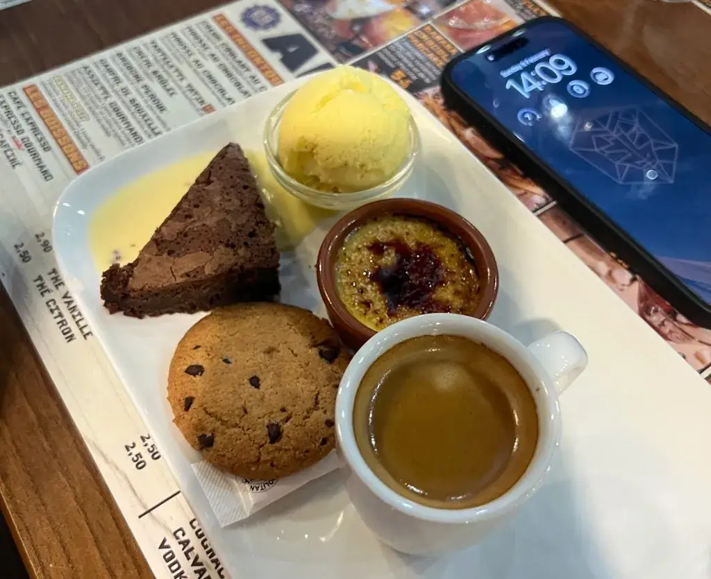 Pia Vong_Oncle Scott's_Carentan-les-Marais_review