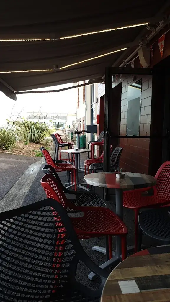 Paul Spencer_LE VINTAGE_Carentan-les-Marais_review