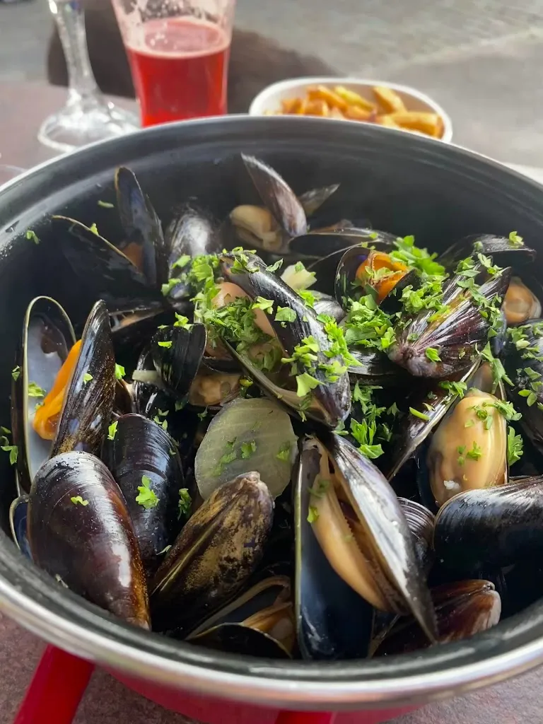 Laura_La p'tite escale carentan_Carentan-les-Marais_review