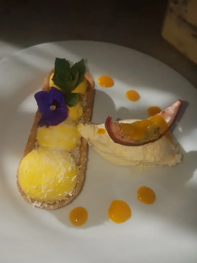 Logis Auberge Normande_Carentan-les-Marais_slider_image_2