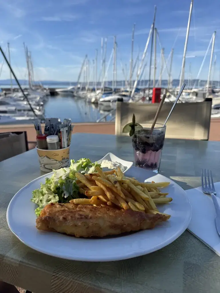 Au Cabestan Sarl_Évian-les-Bains_slider_image_3