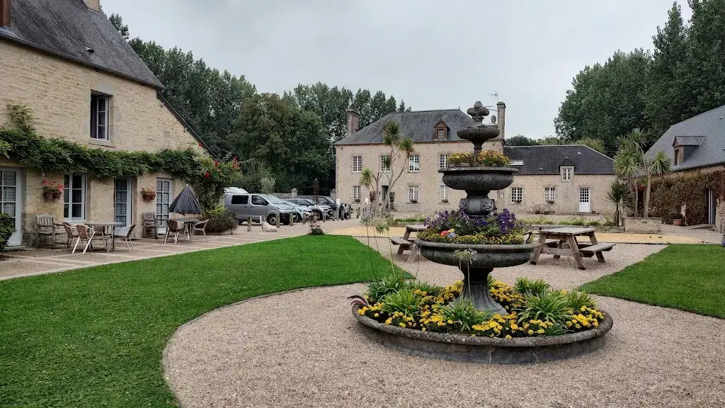 Usanee Forrest_Domaine Utah Beach - Le restaurant 