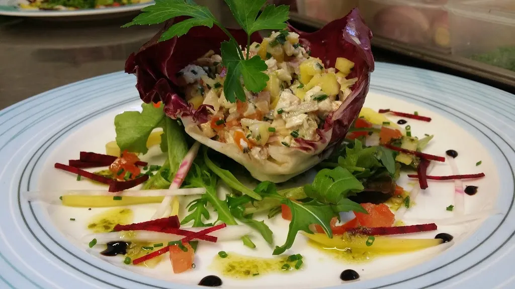 Tibetan Café_Neuvecelle_slider_image_3