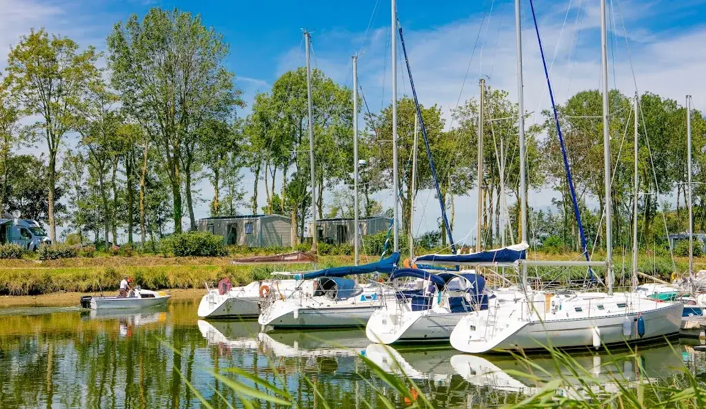 Flower Camping Le HautDick_Carentan-les-Marais_slider_image_1