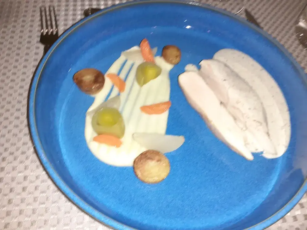 Fiona Garrett_L'Escale des Sens_Carentan-les-Marais_review