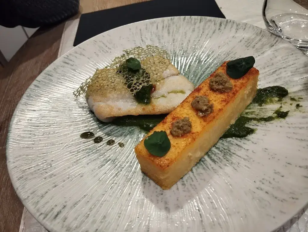 Alter Klavass_Elbeuf_slider_image_3