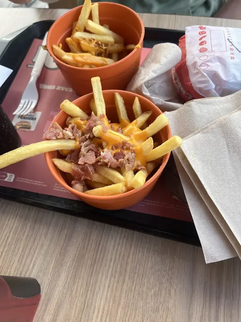 Burger King_Saint-Pierre-lès-Elbeuf_slider_image_3