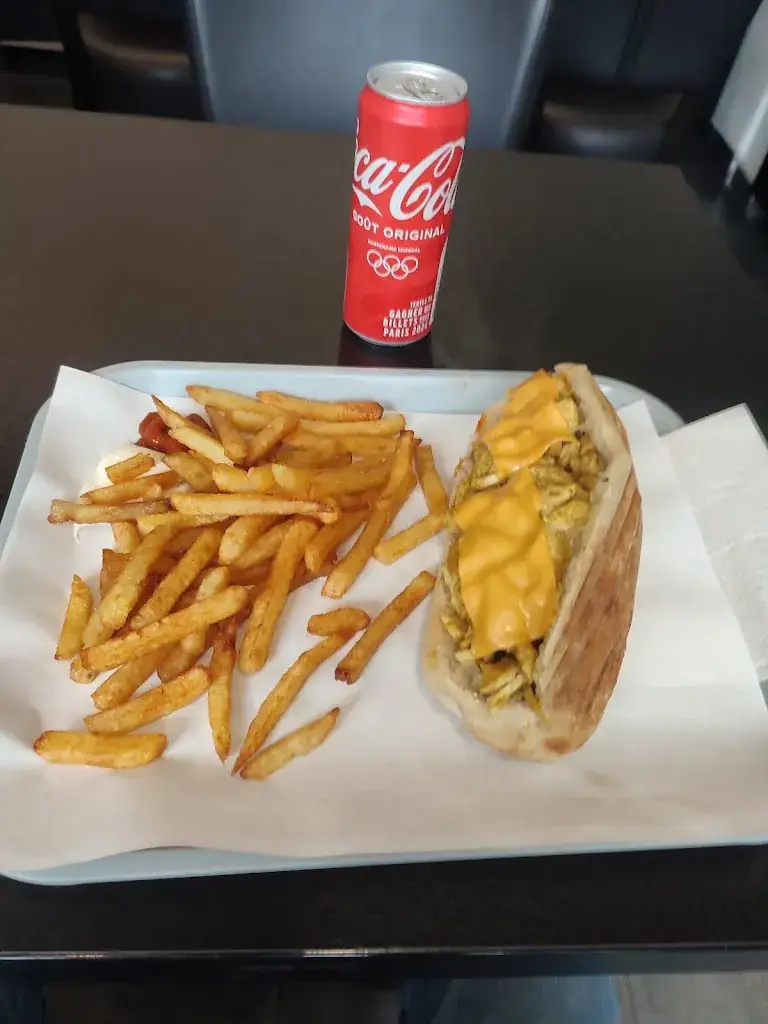 ali Karazi_Le 47 burger_Elbeuf_review