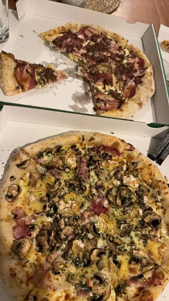 Fadela Chati_Pizza Chez Vous - Octeville sur Mer_Octeville-sur-Mer_review