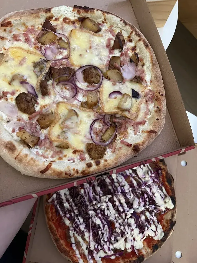 Léa Qv_Pizz'A Tonton_Octeville-sur-Mer_recensione