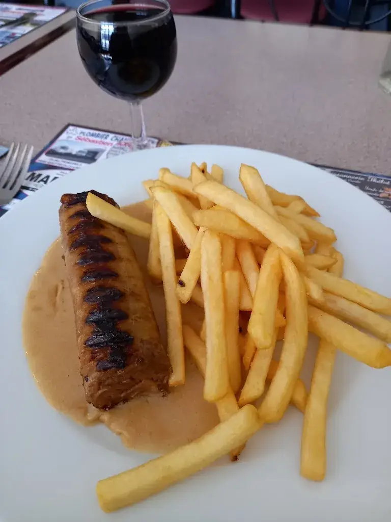 Bar L'argoat Restaurant in Cérences