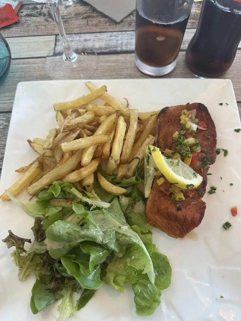 Nisrina B_L'essenti'Elles_Genas_review