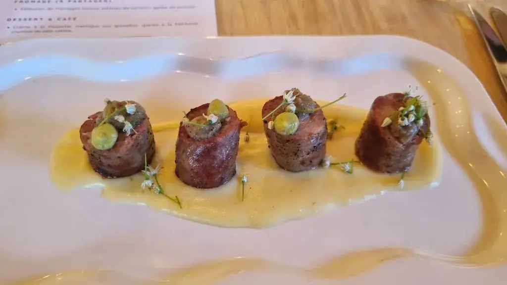 Eliane Bontour_La Petite Chauvière_Champsecret_review