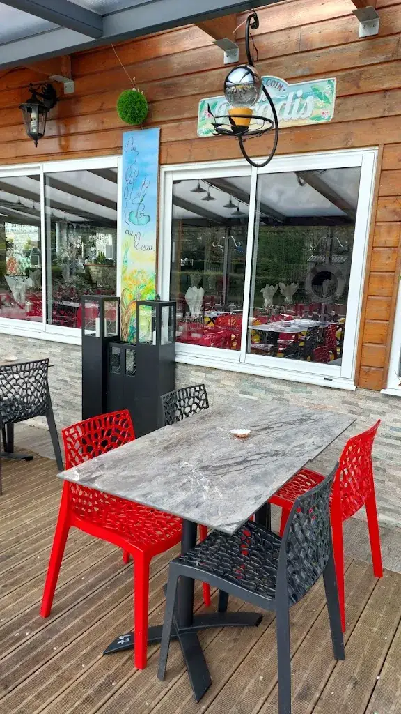 AU FIL DE L'EAU - Restaurant à Clécy restaurante en Clécy