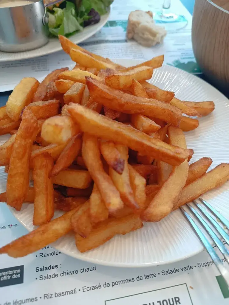 Robert Armenier_LE BISTROT DESJARDINS Cléon_Cléon_review