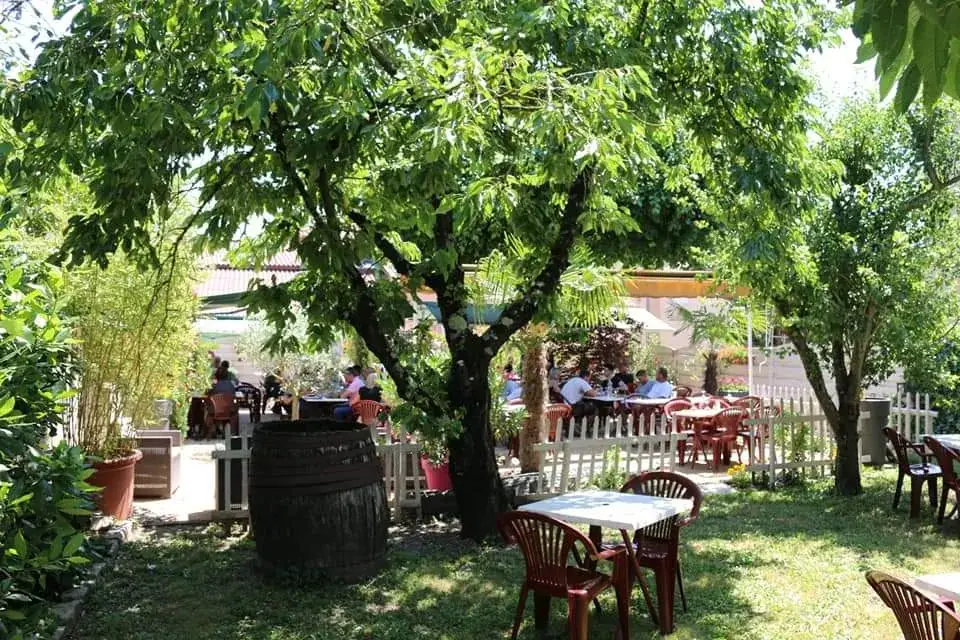 Le Petit Genassien_Genas_slider_image_3