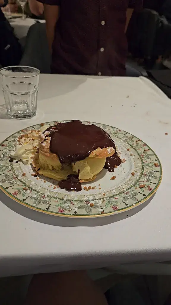 Uldis Sneiders_Le Bailliage_Freneuse_review