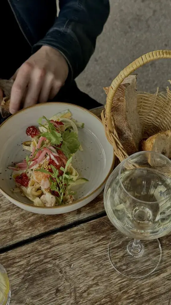 Vladi Tati_La Musette_Cherbourg-en-Cotentin_review